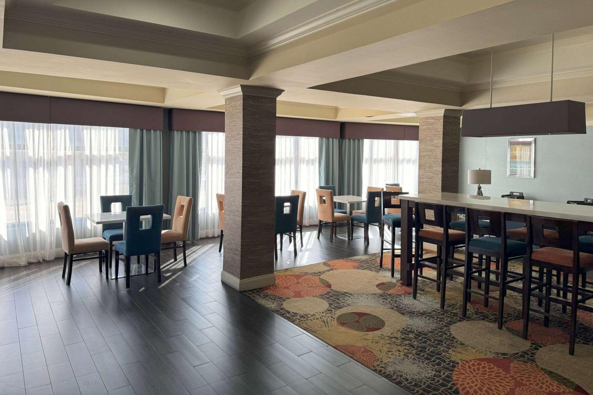 Baymont By Wyndham Bessemer Exterior foto